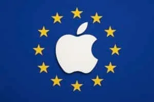 Tim Cook og EU-kommissær holder møde om Siri AI-konflikt