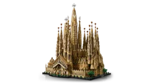 LEGO afslører sit største sæt nogensinde: Over 12.000 klodser i ny udgave af Sagrada Família