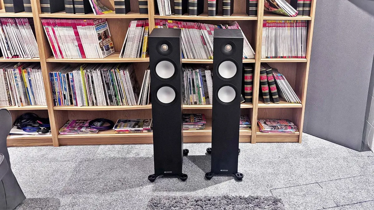  Monitor Audio Bronze 300 7G 