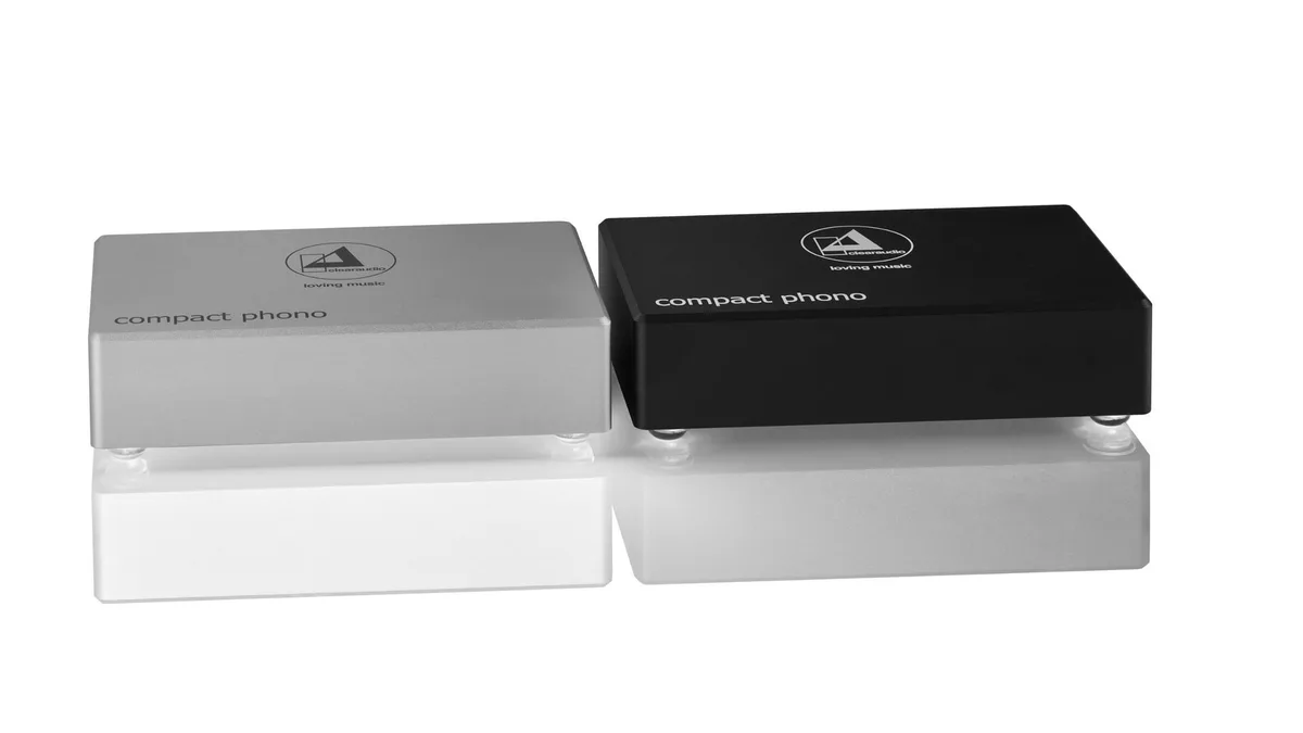  Clearaudio’s new phono stage is designed to “tuck discreetly alongside any turntable” 